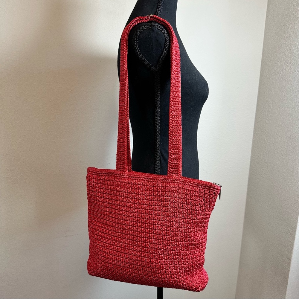 The Sak Red Crochet Shoulder Tote Bag Zip Top Medium Boho Purse Slouchy